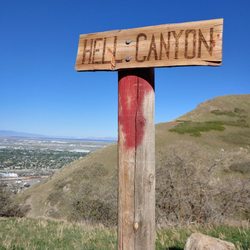 Hell Canyon Trail - Trailhead