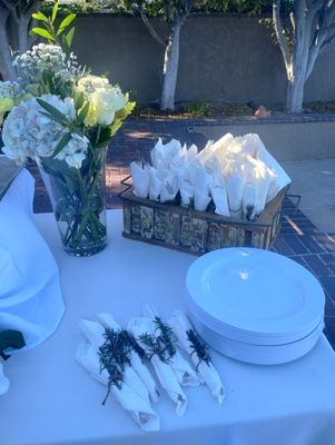 Da Kine's Hawaiian Catering by null