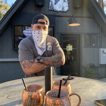 Borracho Saloon - TAYLOR THE MAN - Cocktail Bars Near Me - Munds Park, Arizona