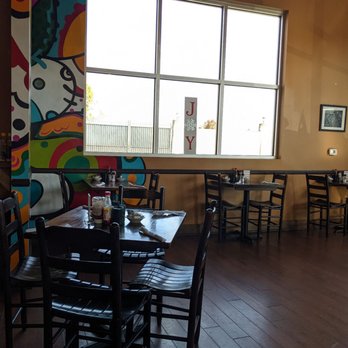 Famous Toastery - Breakfast & Brunch Near Me - Winston-salem, North Carolina