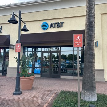 AT&T Store - Mobile Phones Near Me - Irvine, California AT&T Store - Mobile Phones Near Me - Irvine, California