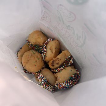 Papa Yun's Donuts - Chocolate Sprinkle Donut Holes - Donuts Near Me - Fort Worth, Texas Papa Yun's Donuts - Chocolate Sprinkle Donut Holes - Donuts Near Me - Fort Worth, Texas