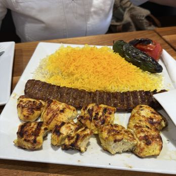 Cafe Du Liban - Middle Eastern Near Me - Tarzana, California