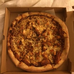 Gold Chicken Pizza
