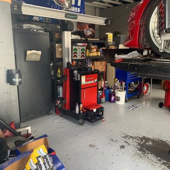 Lopez Tire Shop - Wheel & Rim Repair Near Me - Phoenix, Arizona