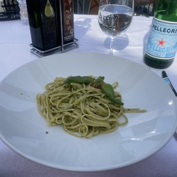 La Punta - Pesto - Wine Bars Near Me - Bellagio, Colorado La Punta - Pesto - Wine Bars Near Me - Bellagio, Colorado
