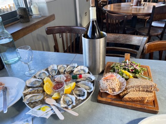 Photo of The Oystermen Seafood Bar & Kitchen - London, XGL, GB.