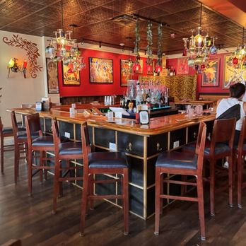 Vinos On Las Olas - Wine Bars Near Me - Fort Lauderdale, Florida Vinos On Las Olas - Wine Bars Near Me - Fort Lauderdale, Florida