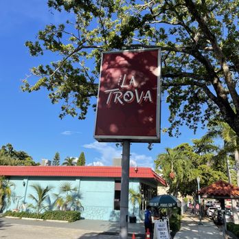 Cafe La Trova - Cocktail Bars Near Me - Miami, Florida
