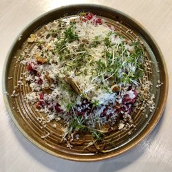 Lokal 17 - Bet "råbiff" med pommes frites