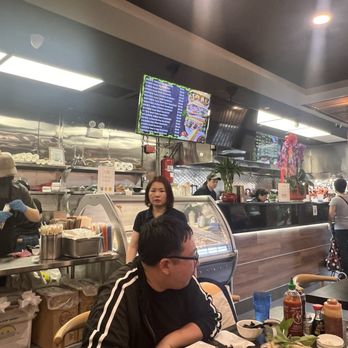 Pho Hoang - Inside - Vietnamese Near Me - Flushing, New York