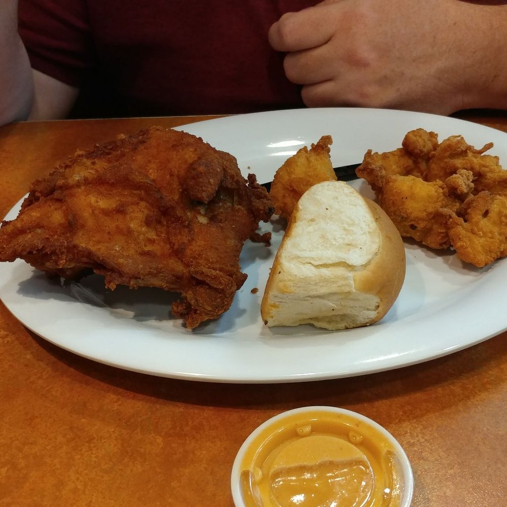 Pollo Campero - Breast and chicken pieces meal - Fast Food Near Me - Boynton Beach, Florida Pollo Campero - Breast and chicken pieces meal - Fast Food Near Me - Boynton Beach, Florida