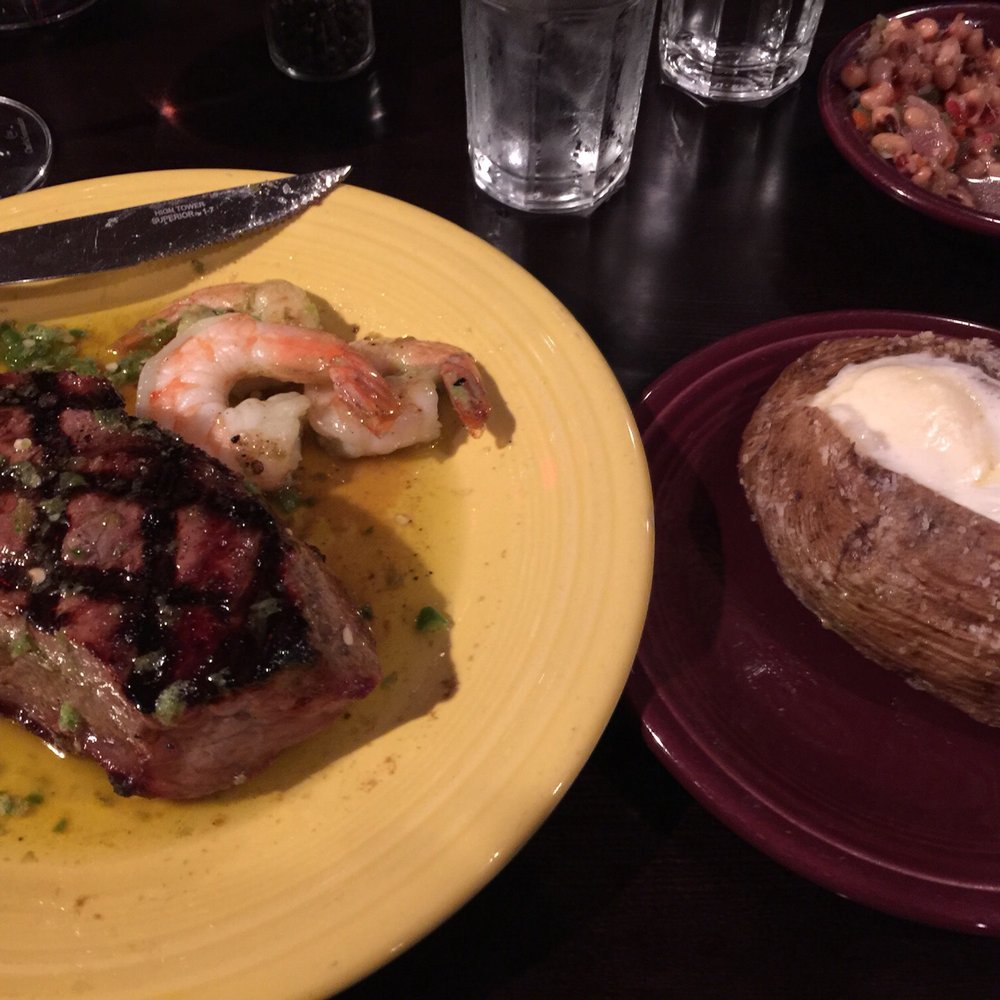 Canton Inn - Seafood Near Me - Hillsboro, Illinois