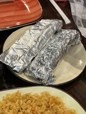 MAYA Mexican Eatery & Bar by null