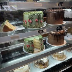 Enliten Bakery & Cafe