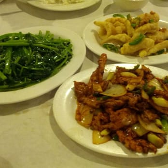 Original Triple Crown Restaurant - Tong veggie with garlic, salt and pepper calamari, and hundred spiced chicken - Chinese Near Me - Chicago, Illinois Original Triple Crown Restaurant - Tong veggie with garlic, salt and pepper calamari, and hundred spiced chicken - Chinese Near Me - Chicago, Illinois