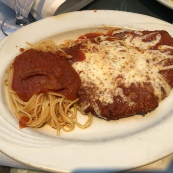 Il Cortile - chicken parmagiana - Italian Near Me - New York, New York