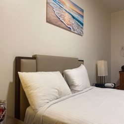Anchor Pointe Inn - Nice, Clean Rooms!