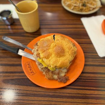 Alice’s Kitchen - Pineapple Bun w/ Chicken Steak - Noodles Near Me - Temple City, California Alice’s Kitchen - Pineapple Bun w/ Chicken Steak - Noodles Near Me - Temple City, California