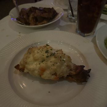 Al Biernat's Oak Lawn - Lobster Thermidor - Steakhouses Near Me - Dallas, Texas Al Biernat's Oak Lawn - Lobster Thermidor - Steakhouses Near Me - Dallas, Texas