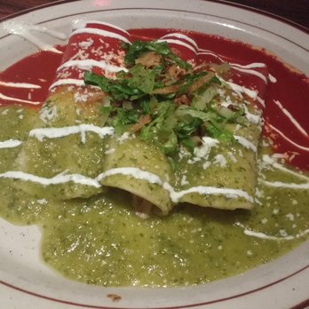 El Rey - Chicken enchiladas, dry on the inside - Mexican Near Me - Philadelphia, Pennsylvania El Rey - Chicken enchiladas, dry on the inside - Mexican Near Me - Philadelphia, Pennsylvania