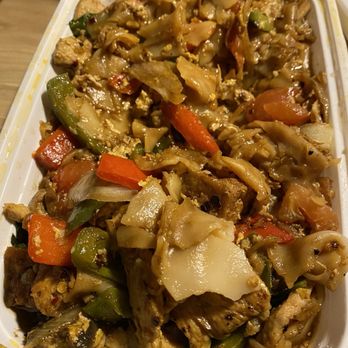 Lanna Thai Restaurant - Drunken noodles - Thai Near Me - Saint Paul, Minnesota Lanna Thai Restaurant - Drunken noodles - Thai Near Me - Saint Paul, Minnesota