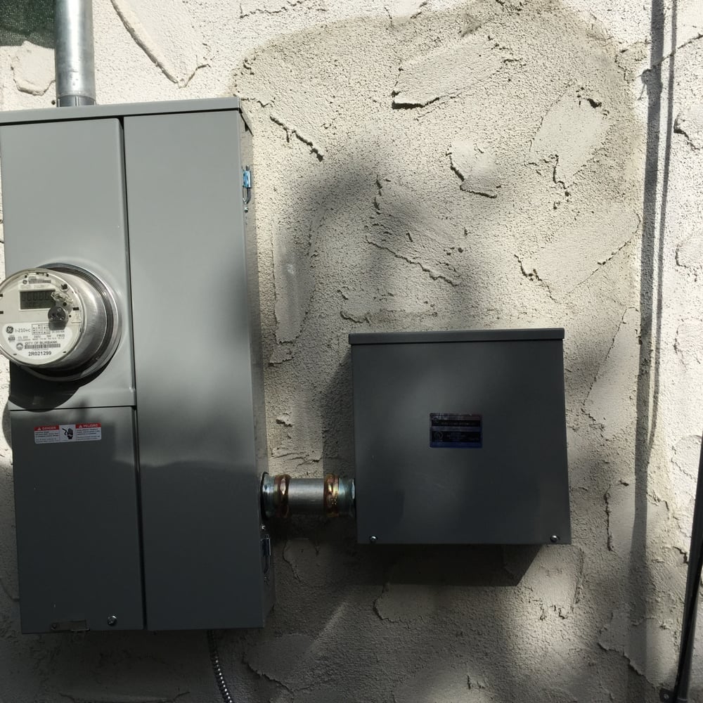 Slide of Rangel’s Electric Service