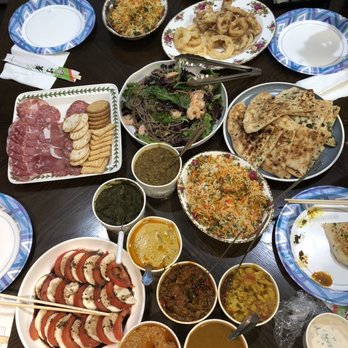 Naan N Masala - Garlic Chicken, Mattar Paneer, Sarson Ka Saag, Aloo Gobhi, Baingan Bharta, Punjabi Kadi, Chicken Tikka Masala, naan and biryani - Indian Near Me - Milpitas, California