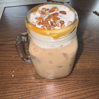 Another Broken Egg Cafe - Breakfast & Brunch Near Me - Winter Park, Florida