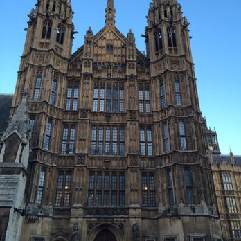 Big Ben - Landmarks & Historical Buildings Near Me Big Ben - Landmarks & Historical Buildings Near Me