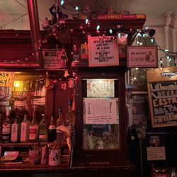 Bernice's Tavern