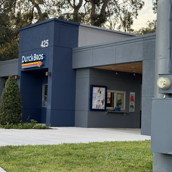 Dutch Bros Coffee - views - Juice Bars & Smoothies Near Me - Altamonte Springs, Florida