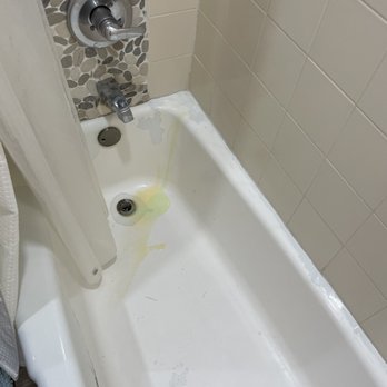 The O Spa - The con! Shampoo and body wash would fall throughout the day! - Resorts Near Me - Desert Hot Springs, California The O Spa - The con! Shampoo and body wash would fall throughout the day! - Resorts Near Me - Desert Hot Springs, California