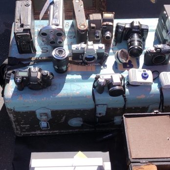 Long Beach Antique Market - vintage cameras - Antiques Near Me - Long Beach, California