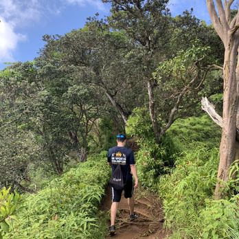 Kuliouou Ridge Trail - Hiking Near Me - Honolulu, Hawaii Kuliouou Ridge Trail - Hiking Near Me - Honolulu, Hawaii