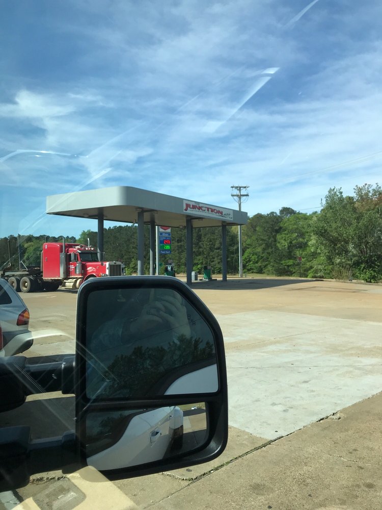 THE JUNCTION CONVENIENCE REDEFINED Updated September 2024 963 W