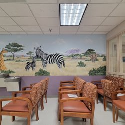 Kenner Army Health Clinic - Pediatric waiting room