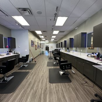 Salon MI - Inside - Hair Salons Near Me - Henderson, Nevada