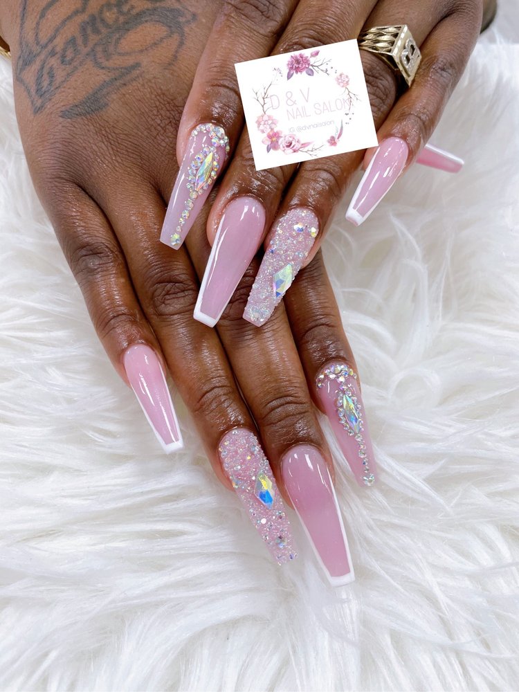 D & V NAIL SALON Updated September 2024 128 Photos 1929 NW 9th