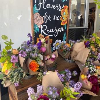 Moment Jtown - Flowers for no reason stand - Gift Shops Near Me - San Jose, California