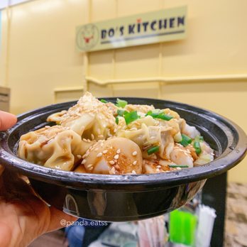 Bo’s Kitchen - Homemade Wontons with sticky rice at the bottom - Chicken Wings Near Me - Honolulu, Hawaii