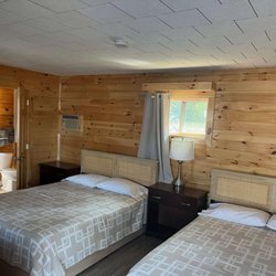 Tupper Lake Motel - 2 Queen Bed Room