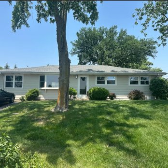 Diamond Standard Exteriors - Siding, Eaves, Gutters, Windows, Downspouts and Doors in South Westmont, Willowbrook - Windows Installation Near Me - Willowbrook, Illinois
