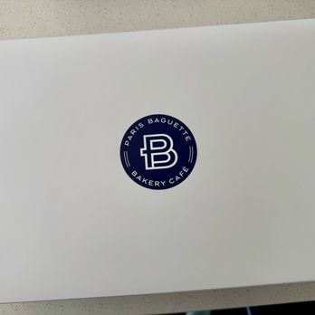 Paris Baguette - Paris Baguette take-home pastry box - Bakeries Near Me - Austin, Texas