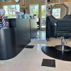 Amazing Cuts - Do not use HEATHER if you want someone who truly values you as a client.