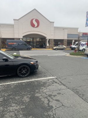 Safeway by null