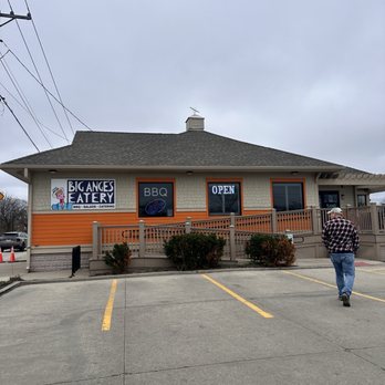 Big Ange's Eatery - Outside tiny, but mighty - Sandwiches Near Me - Arlington Heights, Illinois