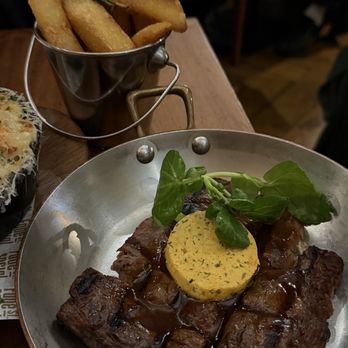 Fade Street Social Restaurant - Ribeye with beef dripping chips - Irish Near Me - Dublin, D