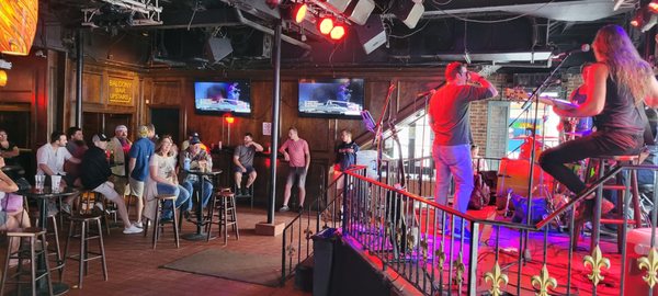 Bourbon Bandstand by null