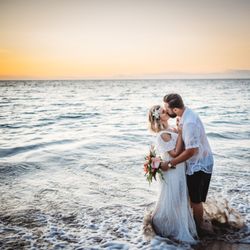 Capture Hawaii - Sunset light is where the magic happens